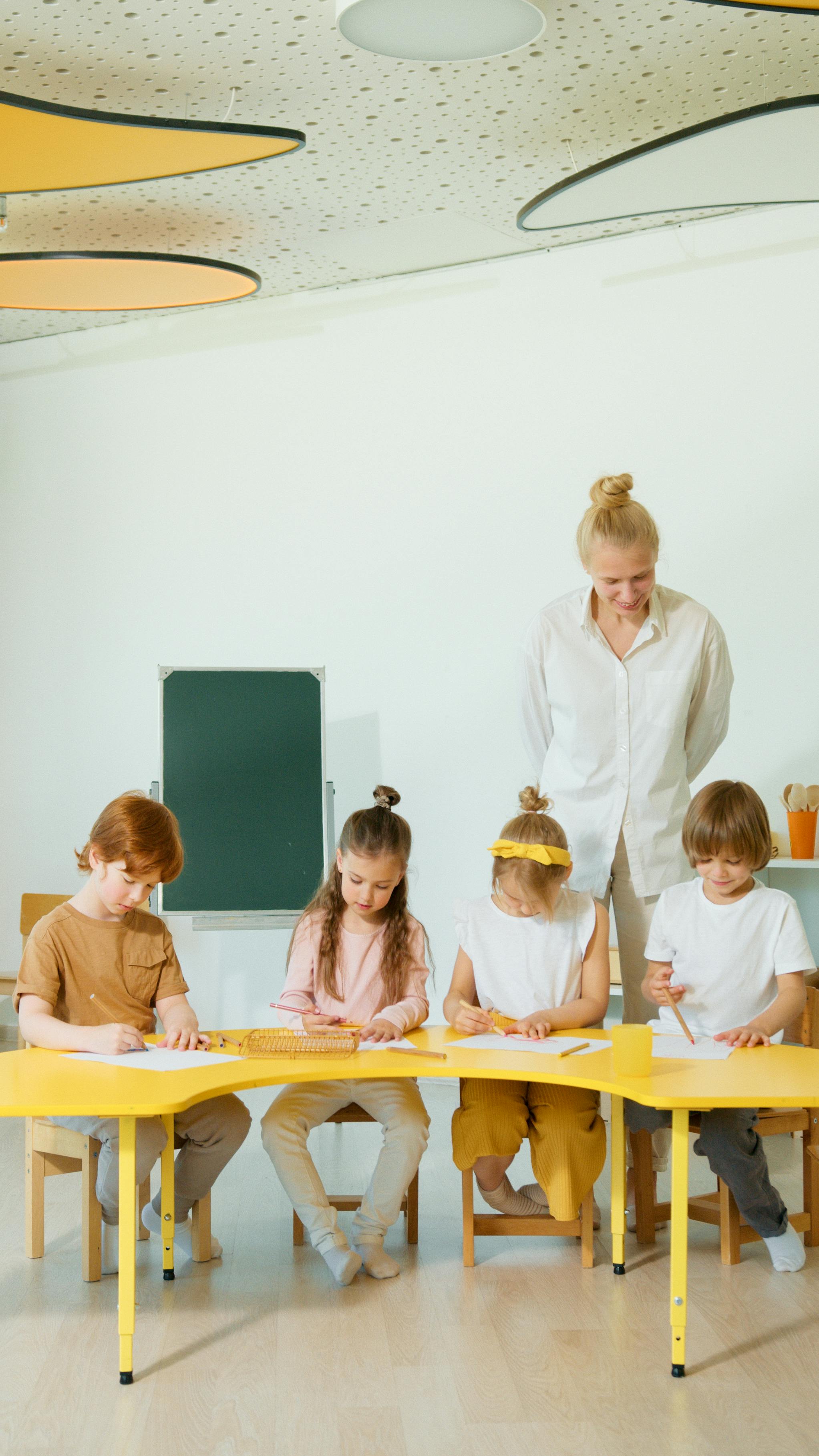 kids painting